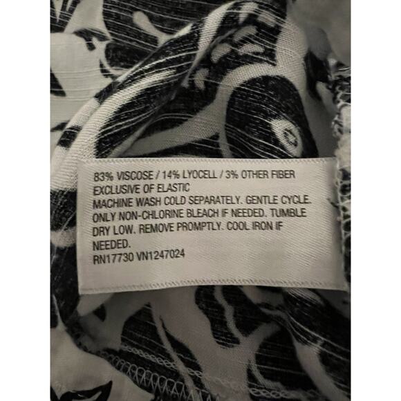 Knox Rose Women's Wide Strap Sleeveless A-Line Dress Black Floral Size Medium - Picture 7 of 7